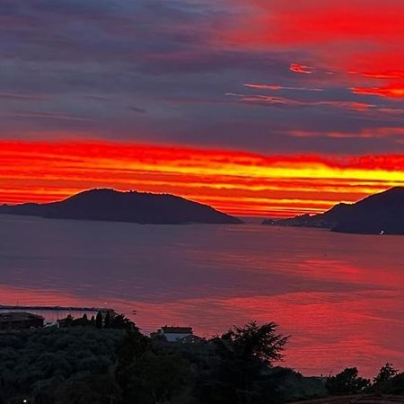 B&B Camera Bellavista Lerici Exteriör bild